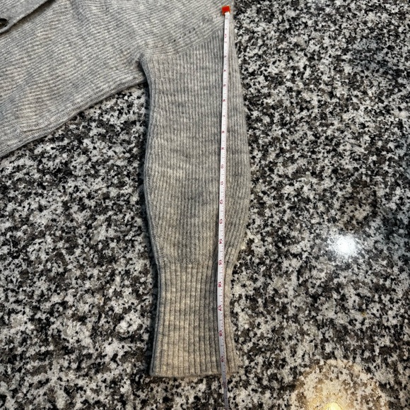 Quince Baby Alpaca-Wool Cropped Cardigan Light Grey - Picture 7 of 8